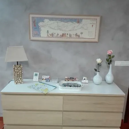 Apartamento Independiente Dentro De Vivienda Unifamiliar 公寓 *